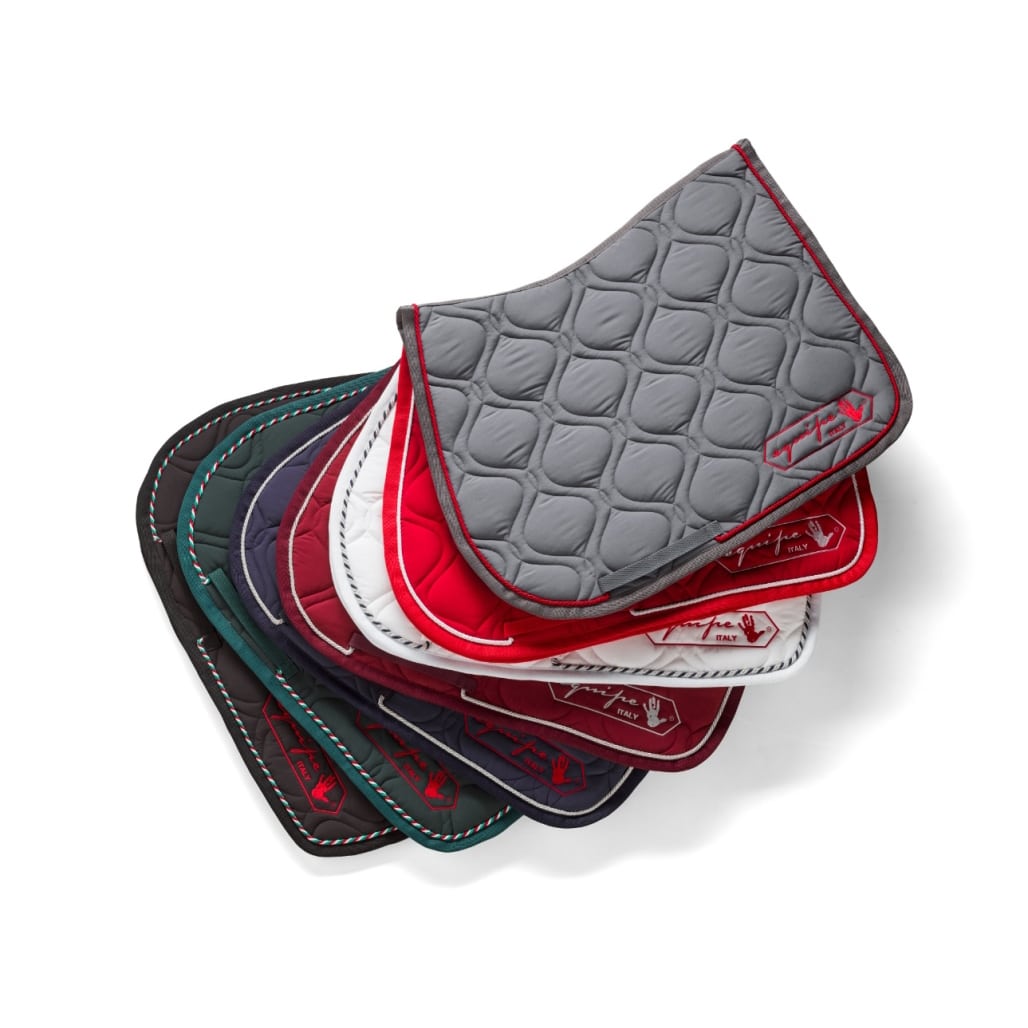 tapis de selles et couvertures